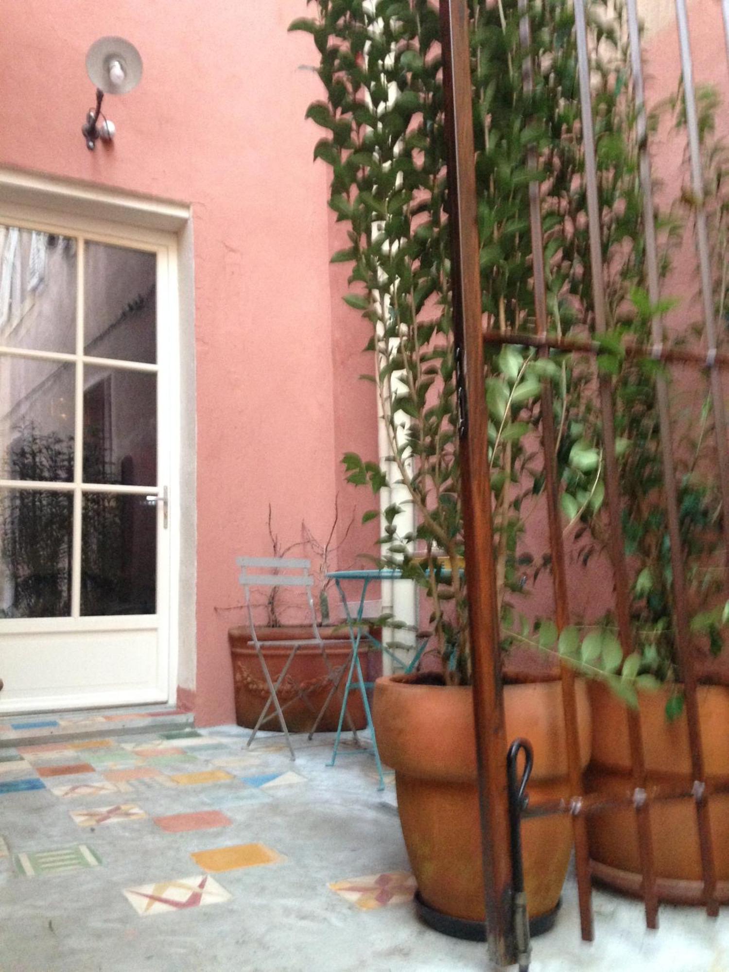 ホテル Vieux Port Panier Jardin マルセイユ エクステリア 写真