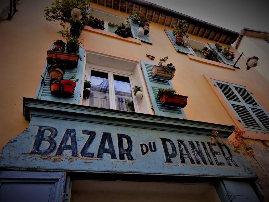 ホテル Vieux Port Panier Jardin マルセイユ エクステリア 写真