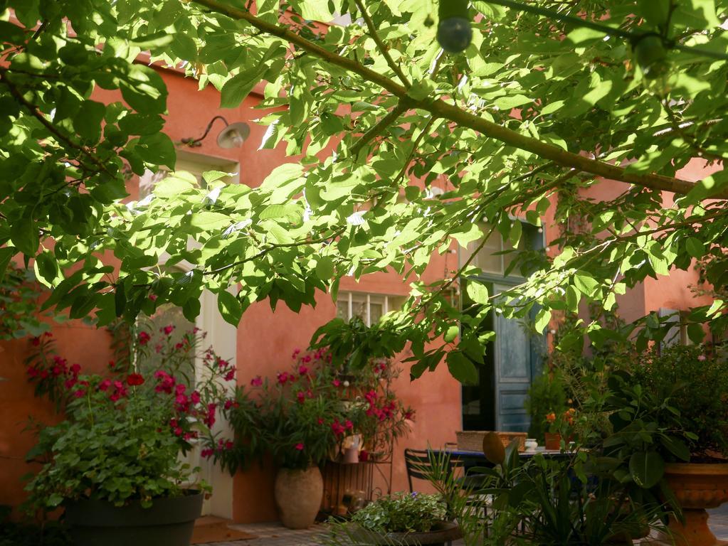 ホテル Vieux Port Panier Jardin マルセイユ エクステリア 写真
