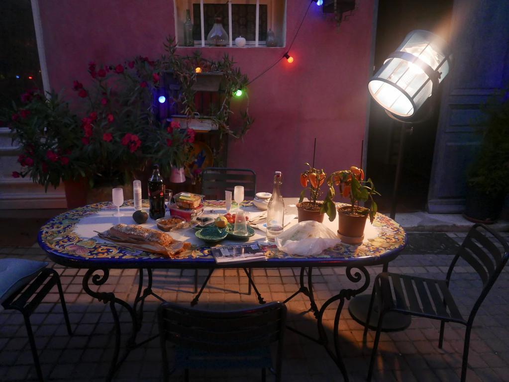 ホテル Vieux Port Panier Jardin マルセイユ エクステリア 写真